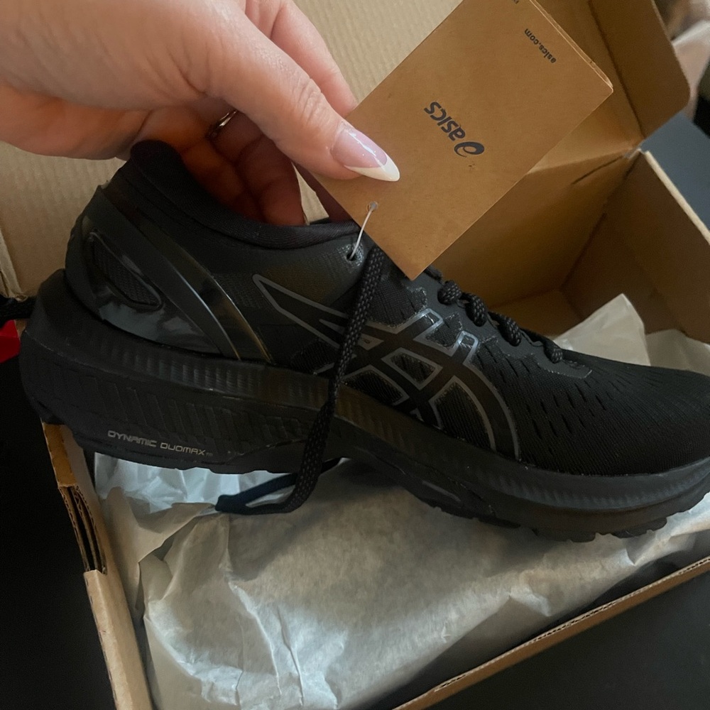 Asics Gel-Kayano 27 Black Sneakers